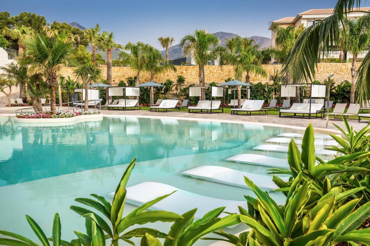 فندق Barcelo La Nucia Palms المظهر الخارجي الصورة The swimming pool at the hotel